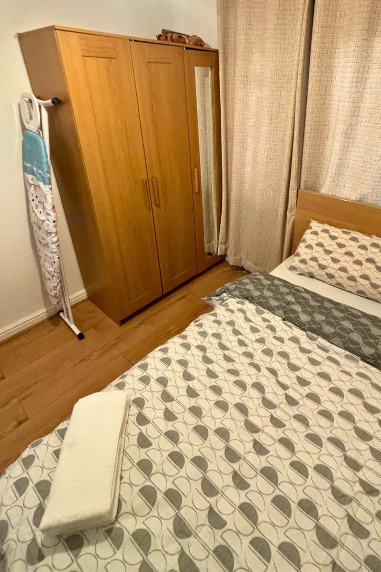 Charming And Cosy London Home, Garden, Parking & Family Fun Mitcham Bagian luar foto